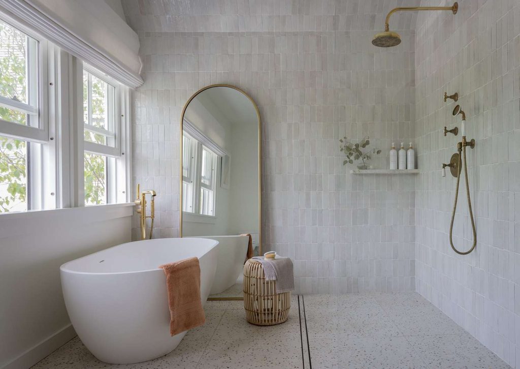 Top Bathroom Remodeling Tips For A Stunning Upgrade