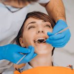 Essential Guide To Choosing The Right Dentist